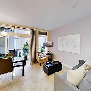 https://belltown-court-iii.seattlehotelsites.com